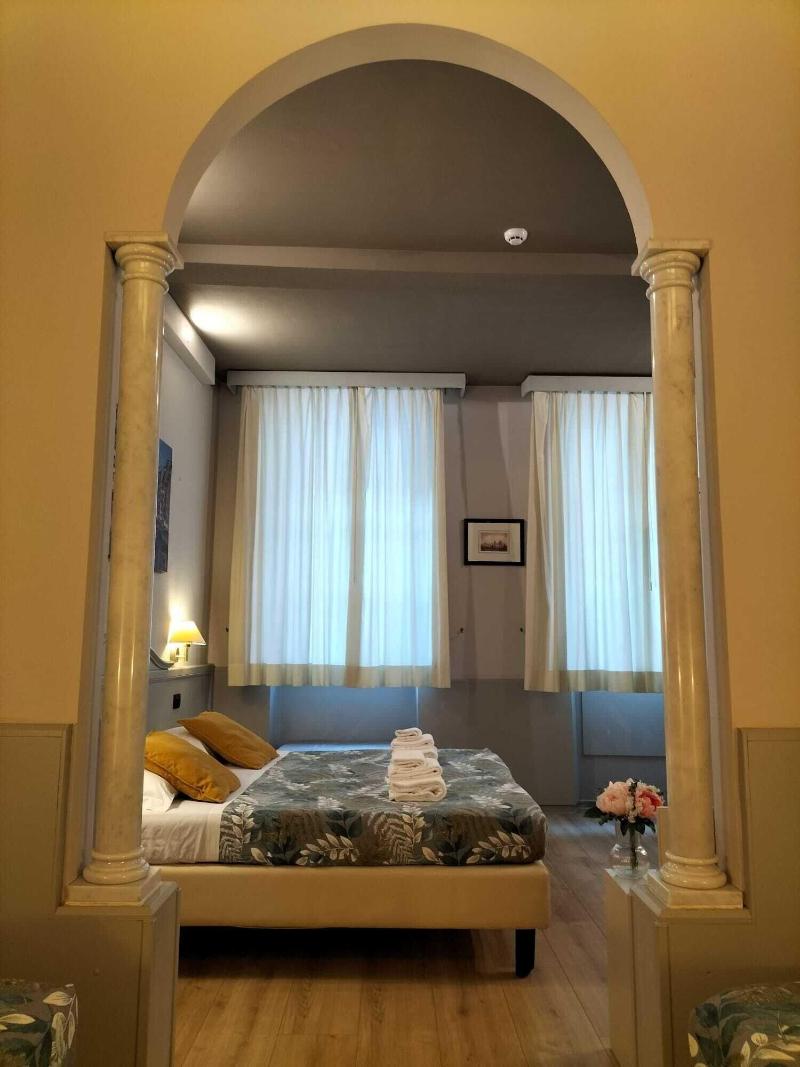 Hotel Camilla image