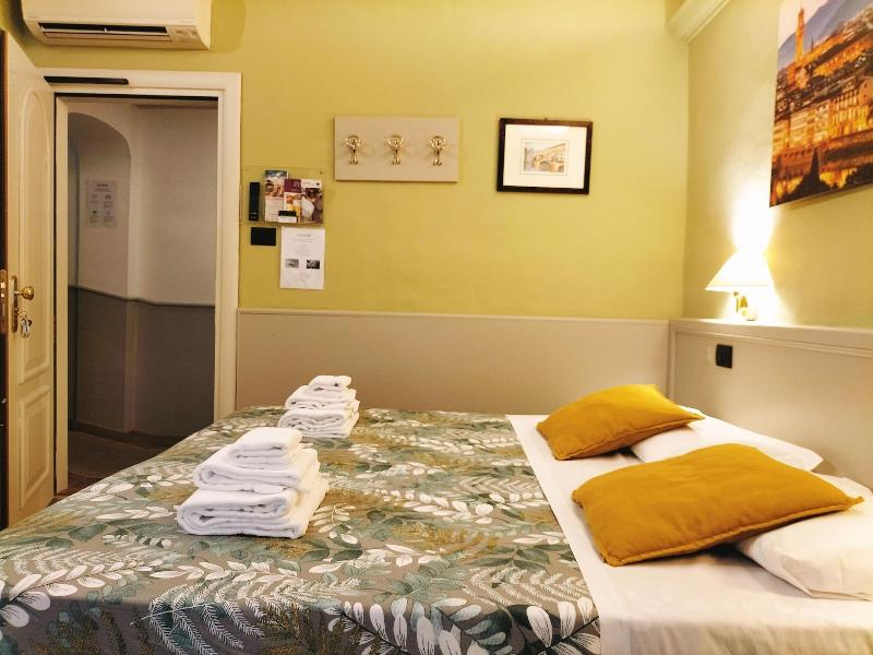 Hotel Camilla image