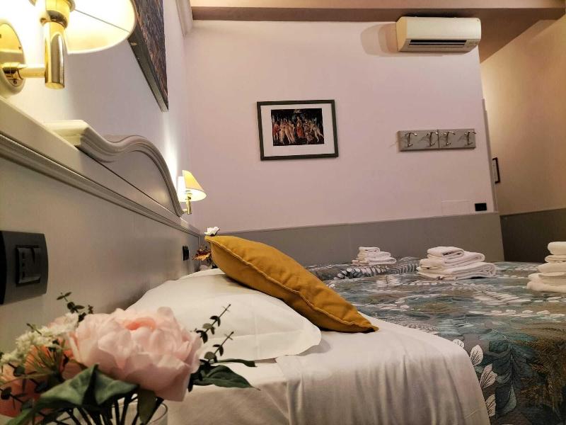 Hotel Camilla image