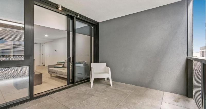 Melbourne City Apartments - Teri image