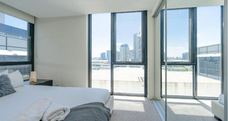 Melbourne City Apartments - Teri image