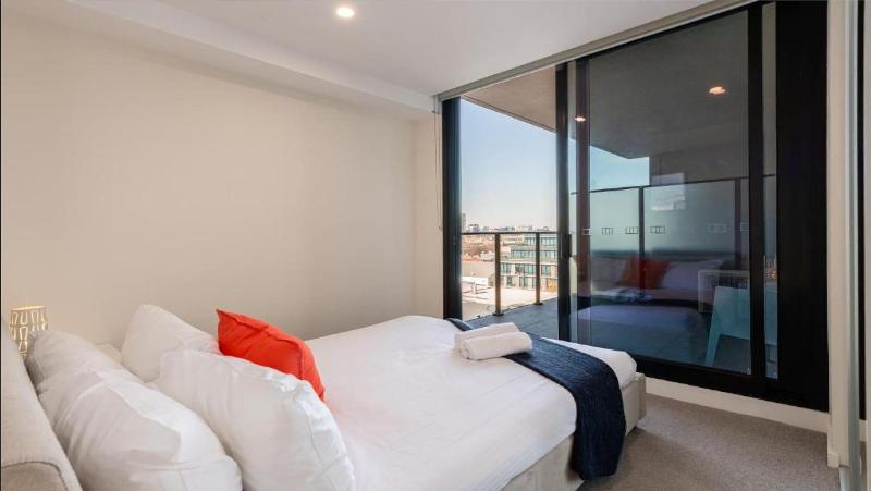 Melbourne City Apartments - Teri image
