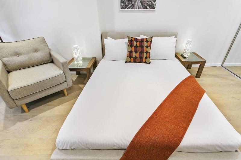 Melbourne City Apartments - Teri image