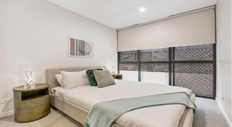 Melbourne City Apartments - Teri image