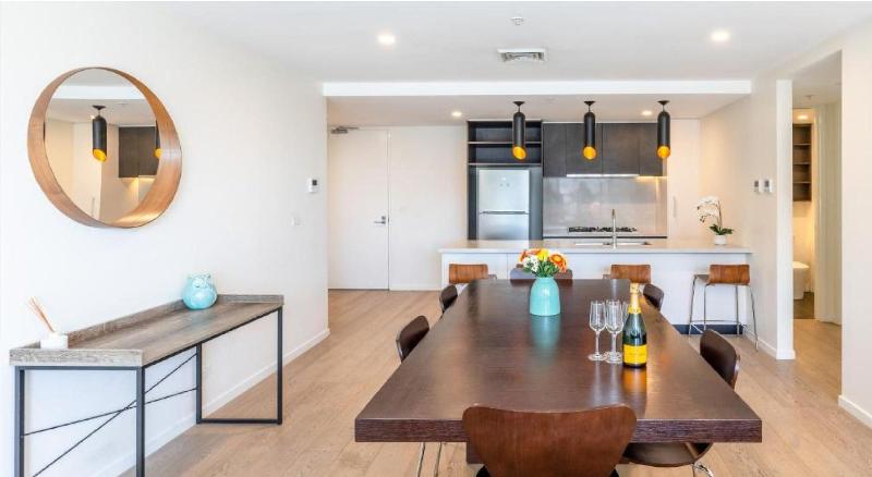 Melbourne City Apartments - Teri image