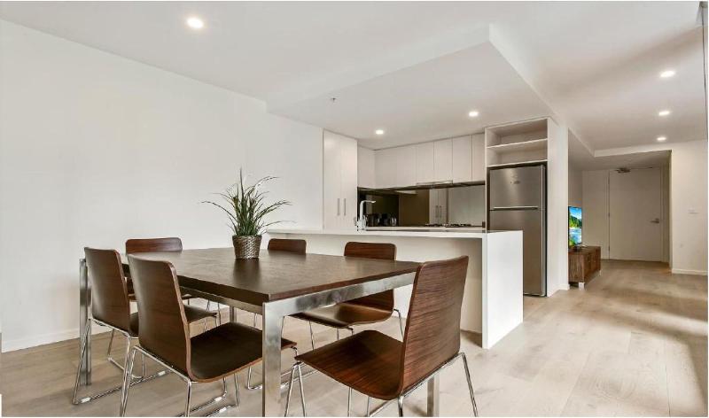 Melbourne City Apartments - Teri image