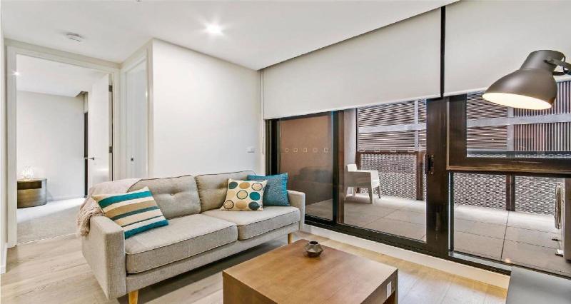 Melbourne City Apartments - Teri image