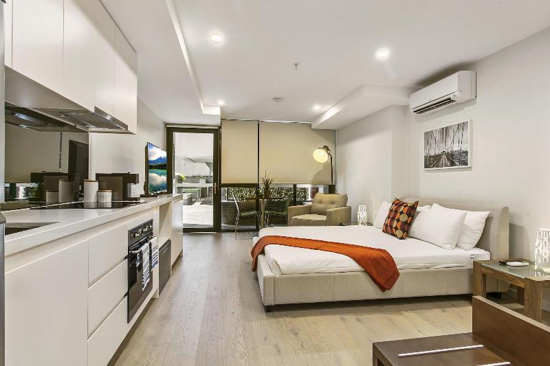 Melbourne City Apartments - Teri image