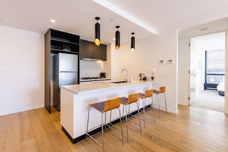Melbourne City Apartments - Teri image