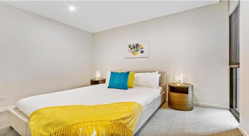 Melbourne City Apartments - Teri image