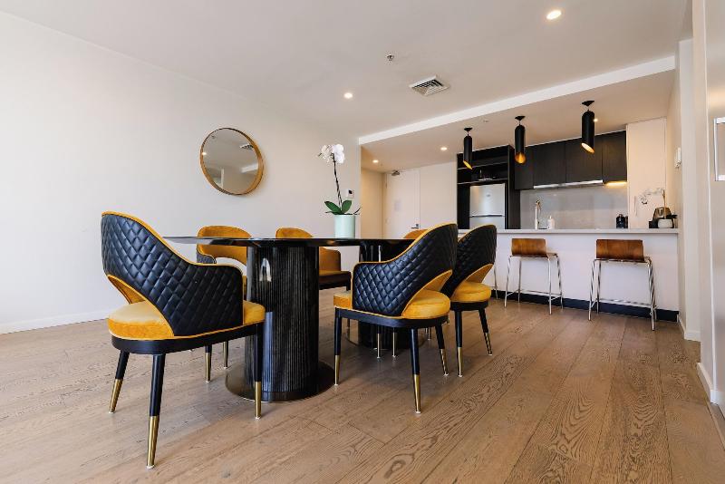 Melbourne City Apartments - Teri image