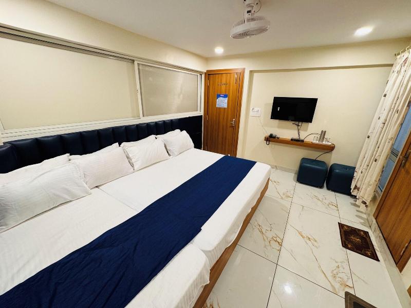 Hotel Shree Krishnam — general view