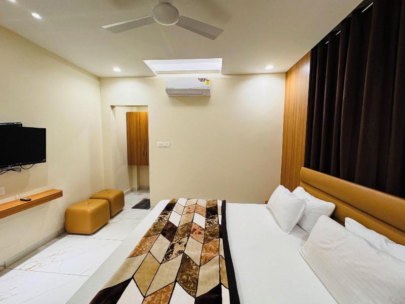 Hotel Shree Krishnam — view