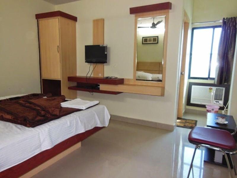 Hotel Vinayak 3