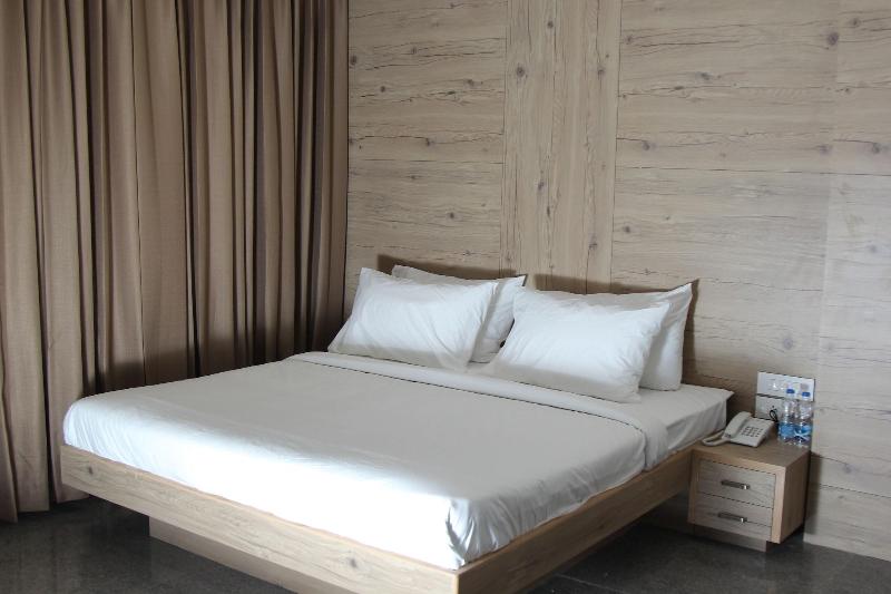 Hotel Abis Grand — view