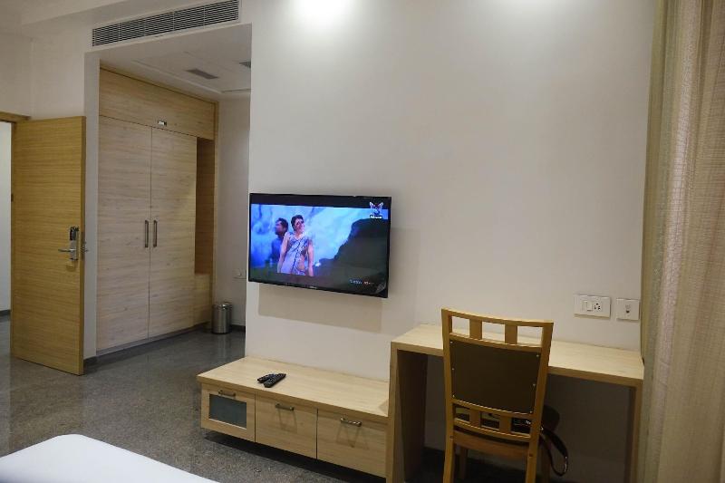 Hotel Abis Grand — view