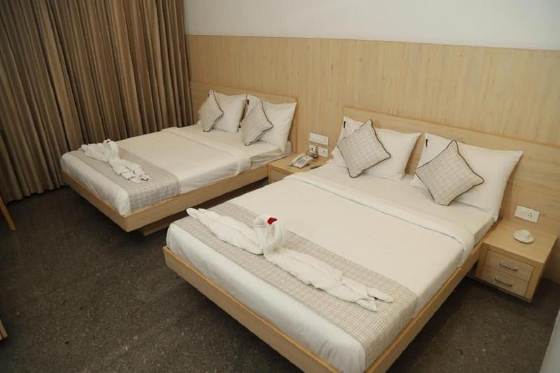 Hotel Abis Grand image