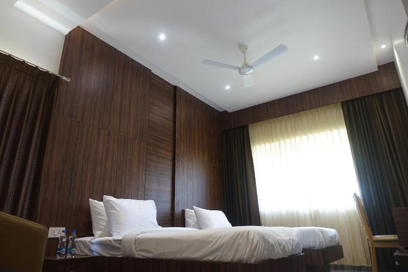 Hotel Abis Grand image