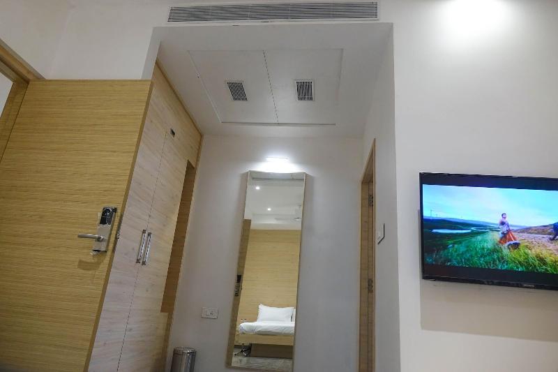 Hotel Abis Grand image
