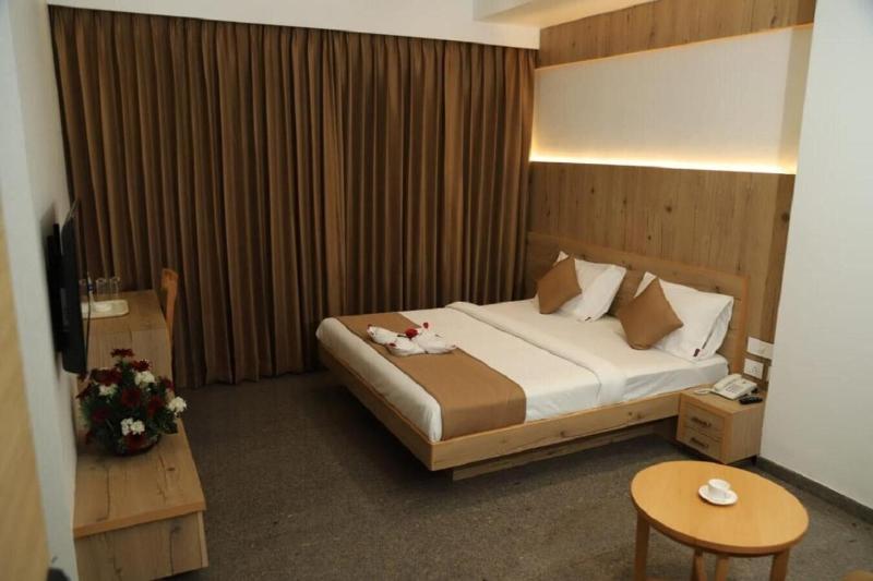 Hotel Abis Grand image