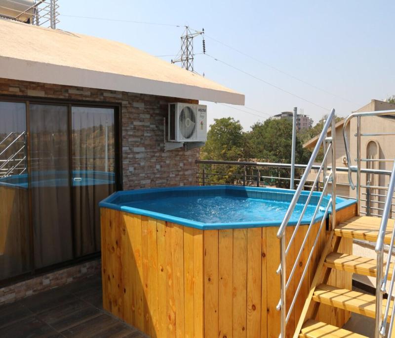 Pooja Villa Suites Igatpuri image