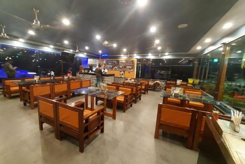 Hotel Forest View And Restaurant
