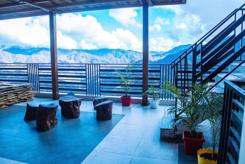 Hotel Forest View And Restaurant image