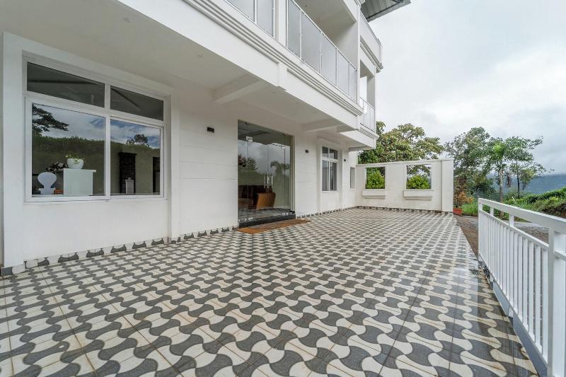 Treebo Windsong Resort Munnar image