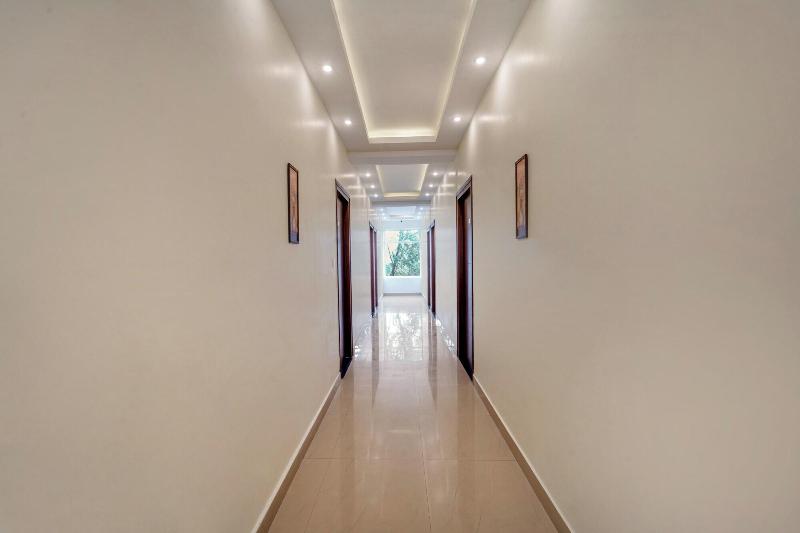 Treebo Windsong Resort Munnar image