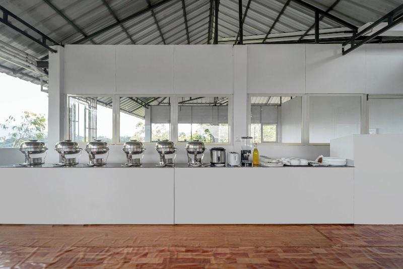 Treebo Windsong Resort Munnar image