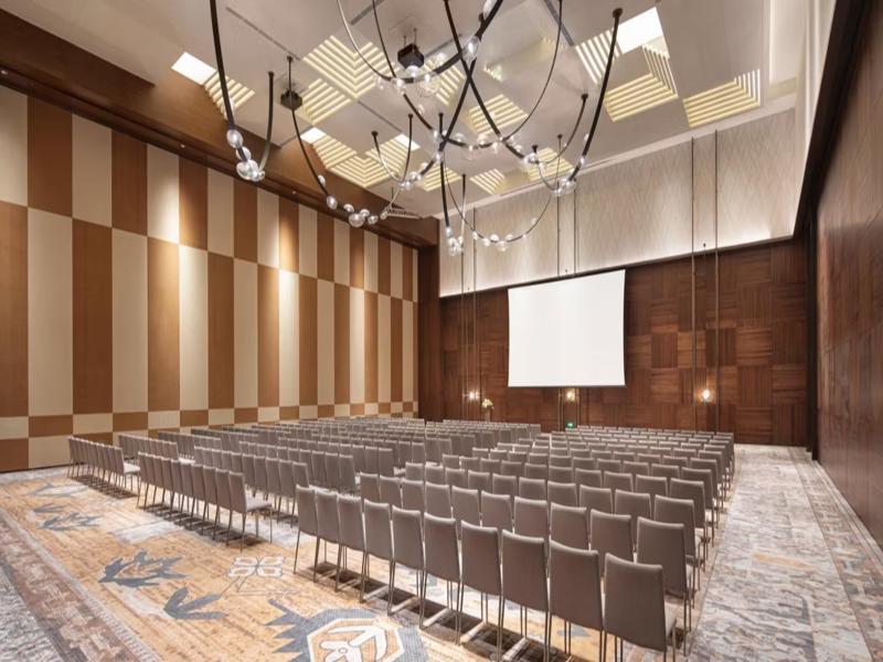 Hotel Indigo Hainan Clear Water Bay image