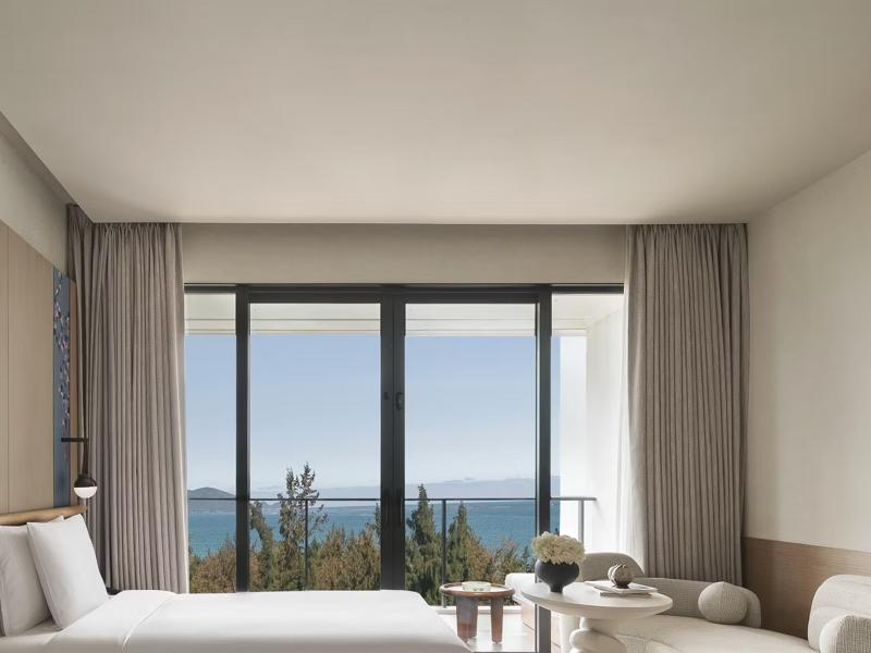 Hotel Indigo Hainan Clear Water Bay image