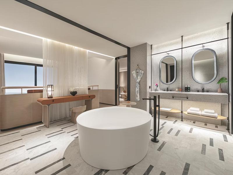Hotel Indigo Hainan Clear Water Bay image