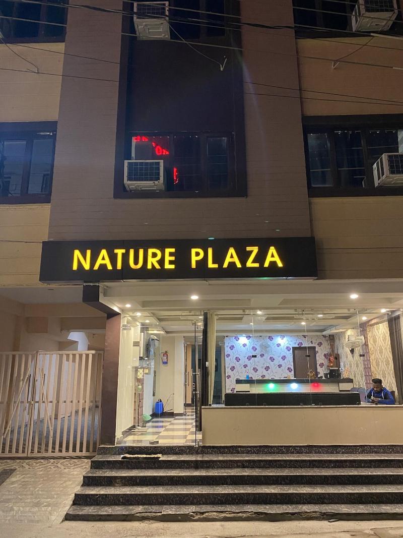 Hotel Nature Plaza image