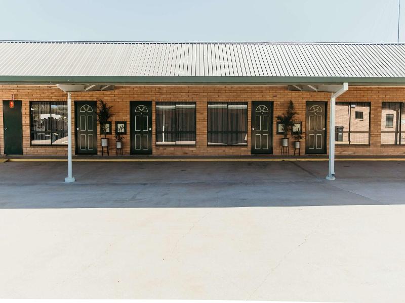 Oasis Motor Inn Blackall