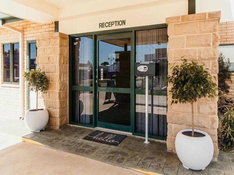 Oasis Motor Inn Blackall