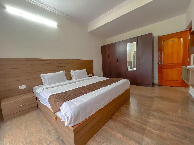 Hotel Elite By Agira image