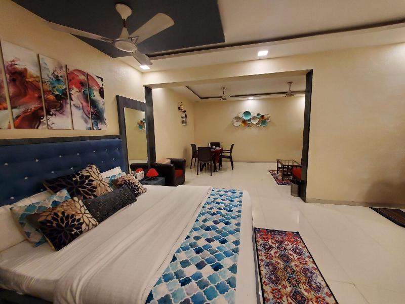 Hotel Mari Aai Residency image