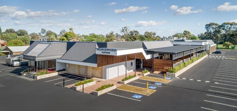 Blacktown Tavern image