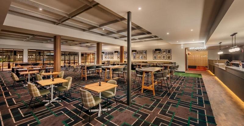 Blacktown Tavern image