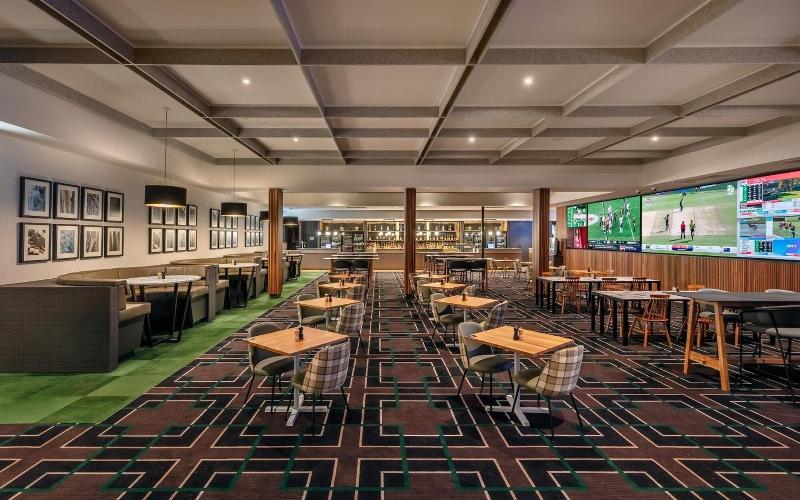 Blacktown Tavern image