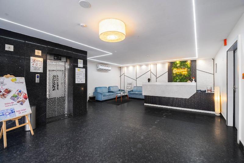 Hotel Seasons Inn