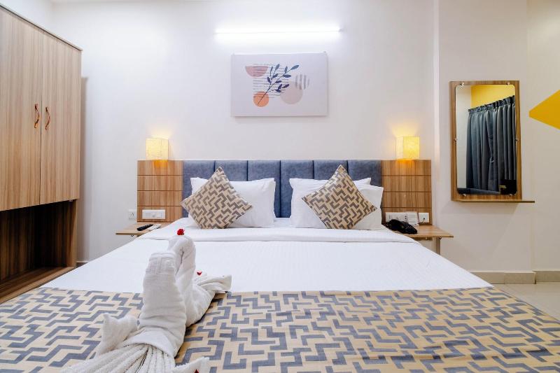 Hotel Seasons Inn 4