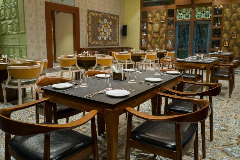 Hotel Clarks Inn Suites Kangra image