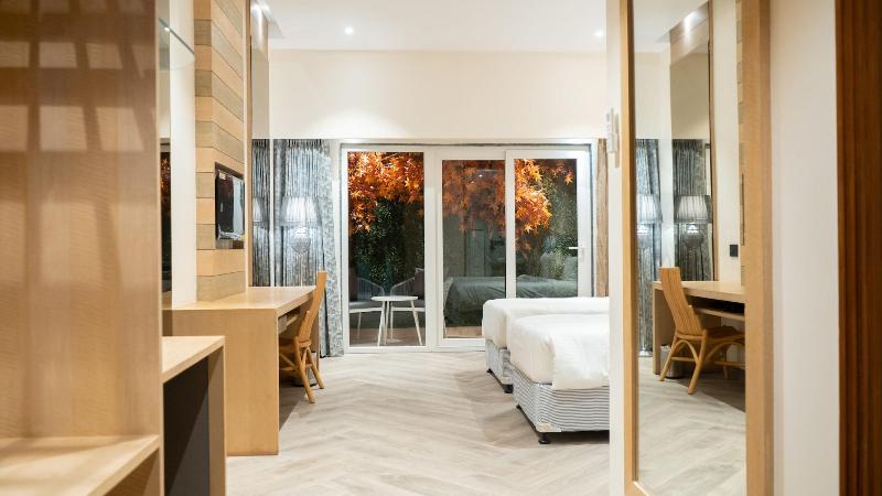 Hotel Clarks Inn Suites Kangra image