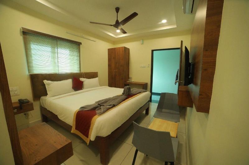 Hotel Roi Inn image