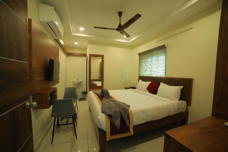 Hotel Roi Inn image