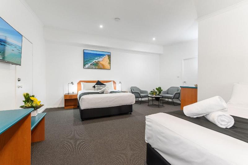 Cq Motel Gladstone image
