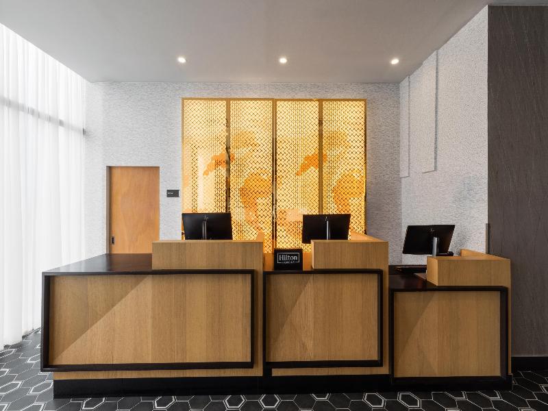 DoubleTree by Hilton Long Island City, NY image