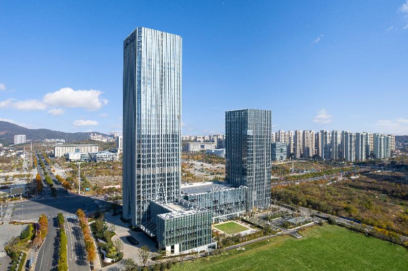 Crowne Plaza Jingmen image